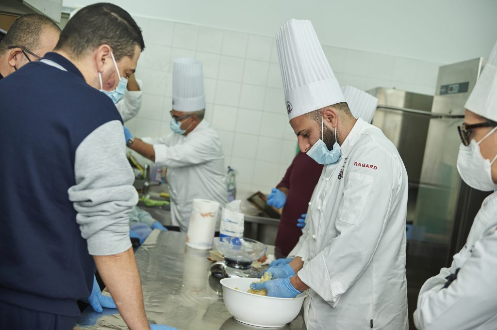 Laboratorio di pasticceria: “Le mani in pasta”